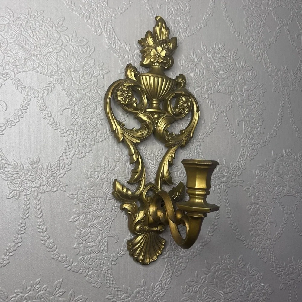 Vintage Dart Industries 4036 Gold Floral Plastic Resin Wall Sconce